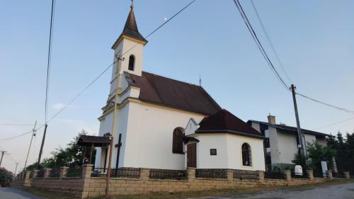 Kostol-sv.-Imricha 