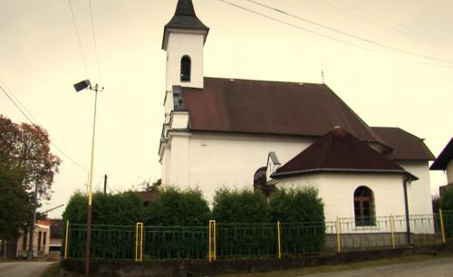 Kostol-Lazany